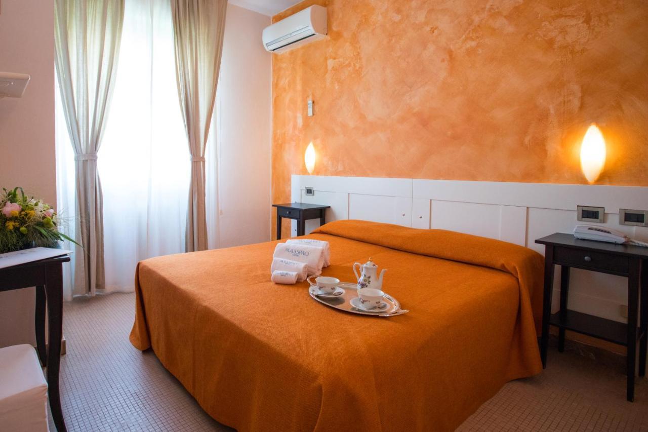 Hotel Massimo Marina di Cecina Extérieur photo