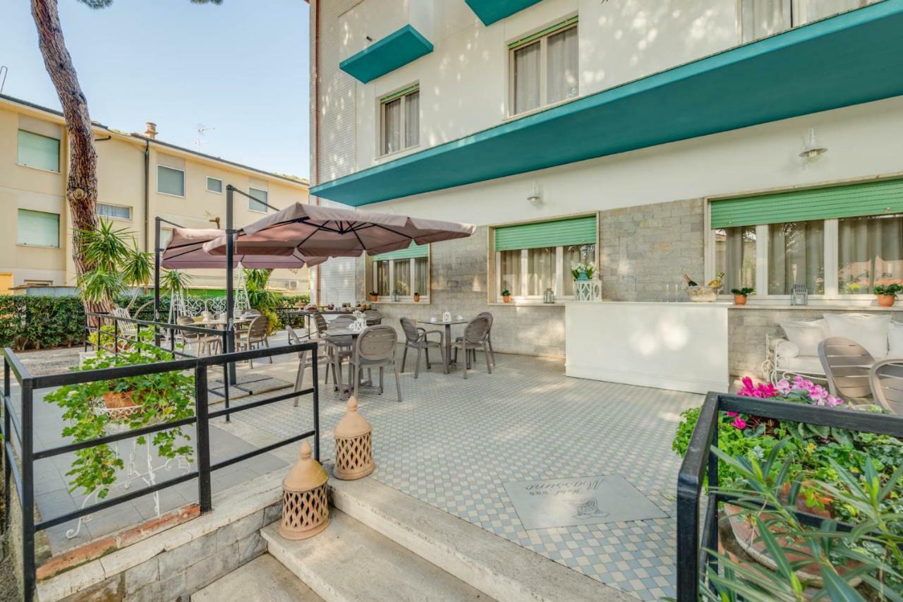 Hotel Massimo Marina di Cecina Extérieur photo