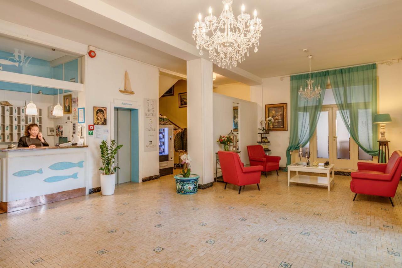 Hotel Massimo Marina di Cecina Extérieur photo
