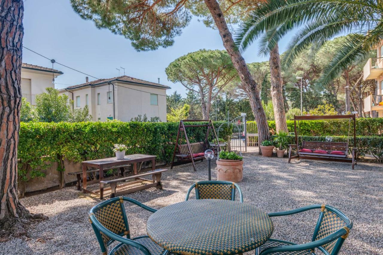 Hotel Massimo Marina di Cecina Extérieur photo