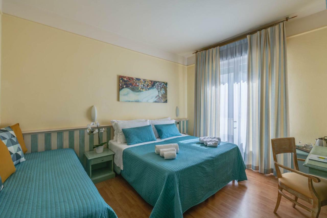 Hotel Massimo Marina di Cecina Extérieur photo